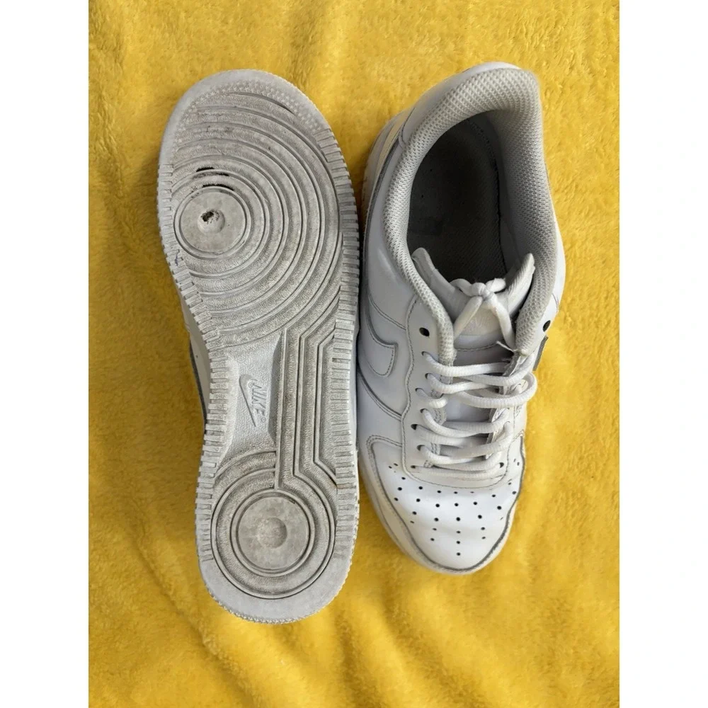 Nike Air Force 1 Shoes Low Big Kids GS Triple White Sneakers DH2920 111 Size 7Y